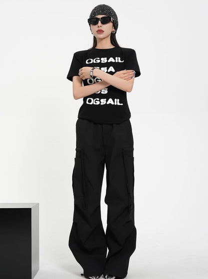 Graphic Logo Tee - Short Sleeve Crew Neck T-shirt