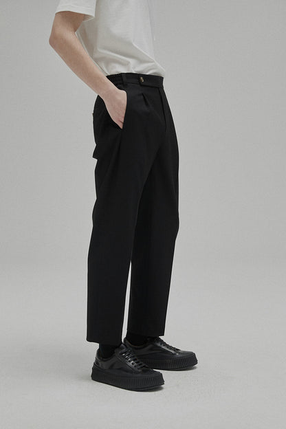 Tapered Comfort Cropped Pants