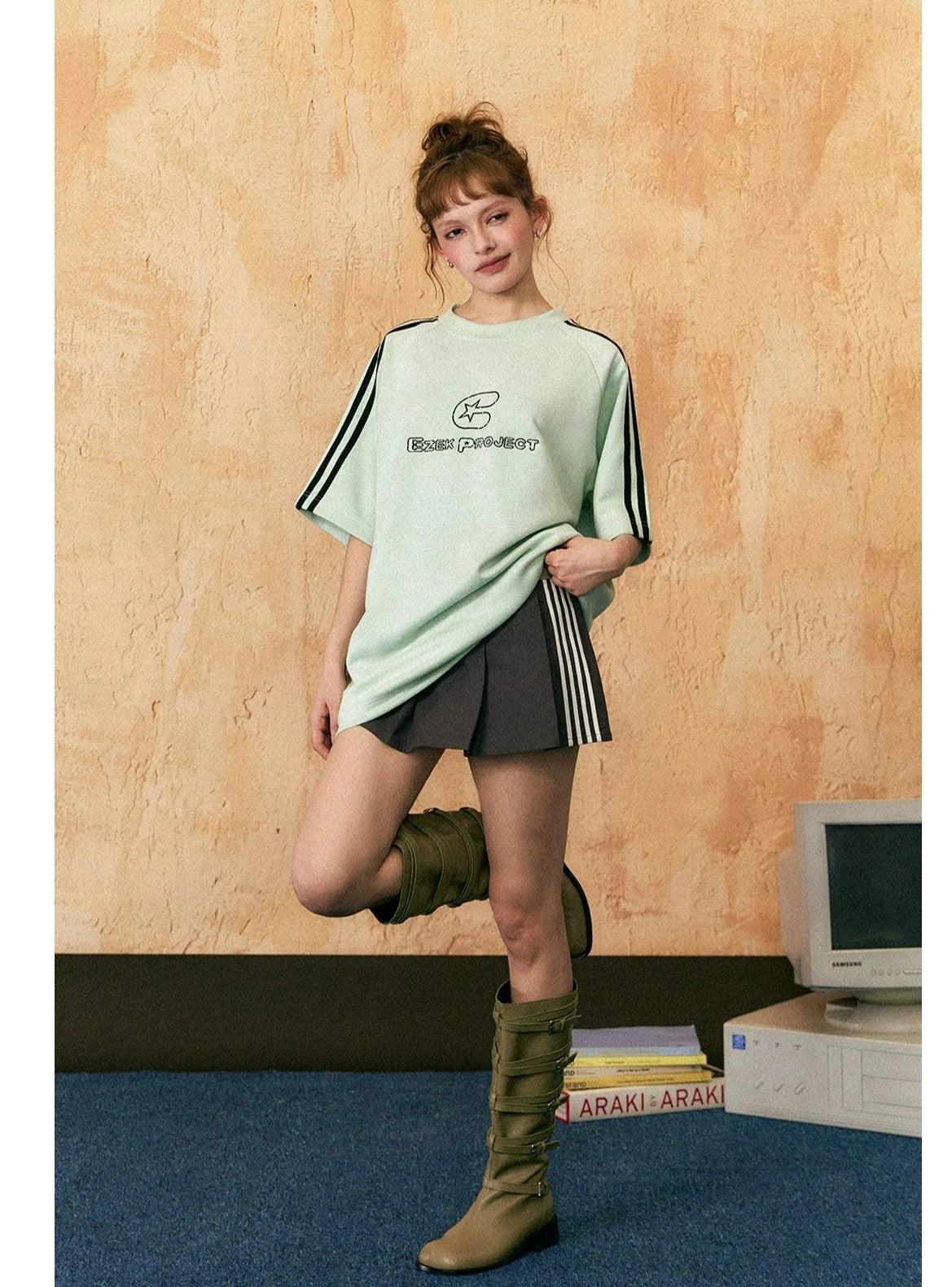 Ezek Free Project Sporty Two-piece Set - Graphic T-shirt and Wide-leg Track Pants