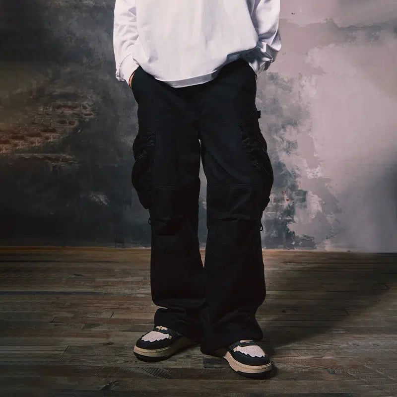 Cargo Pants With Loose Pockets
