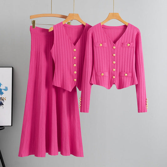 Rose Red – Cardigan Vest Three Piece Set