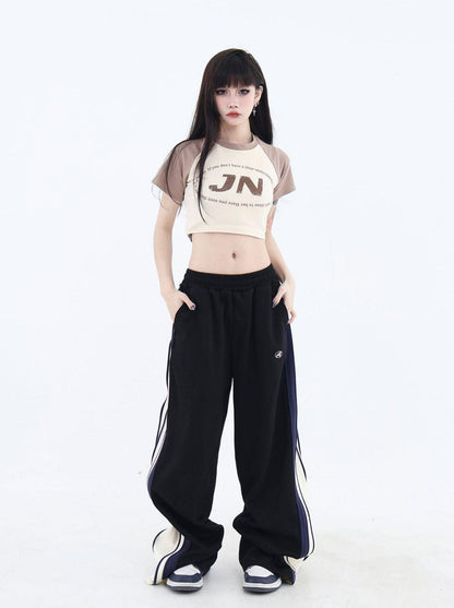 Cropped T-shirt With Logo and Slogan