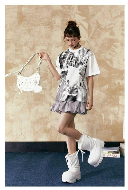 Ezek Artistic Halftone Print White Oversized T-shirt and Gray Pleated Mini Skirt Set - Urban