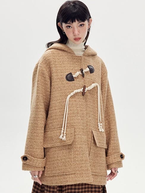 Horn Buckle Wool Coat With Hood