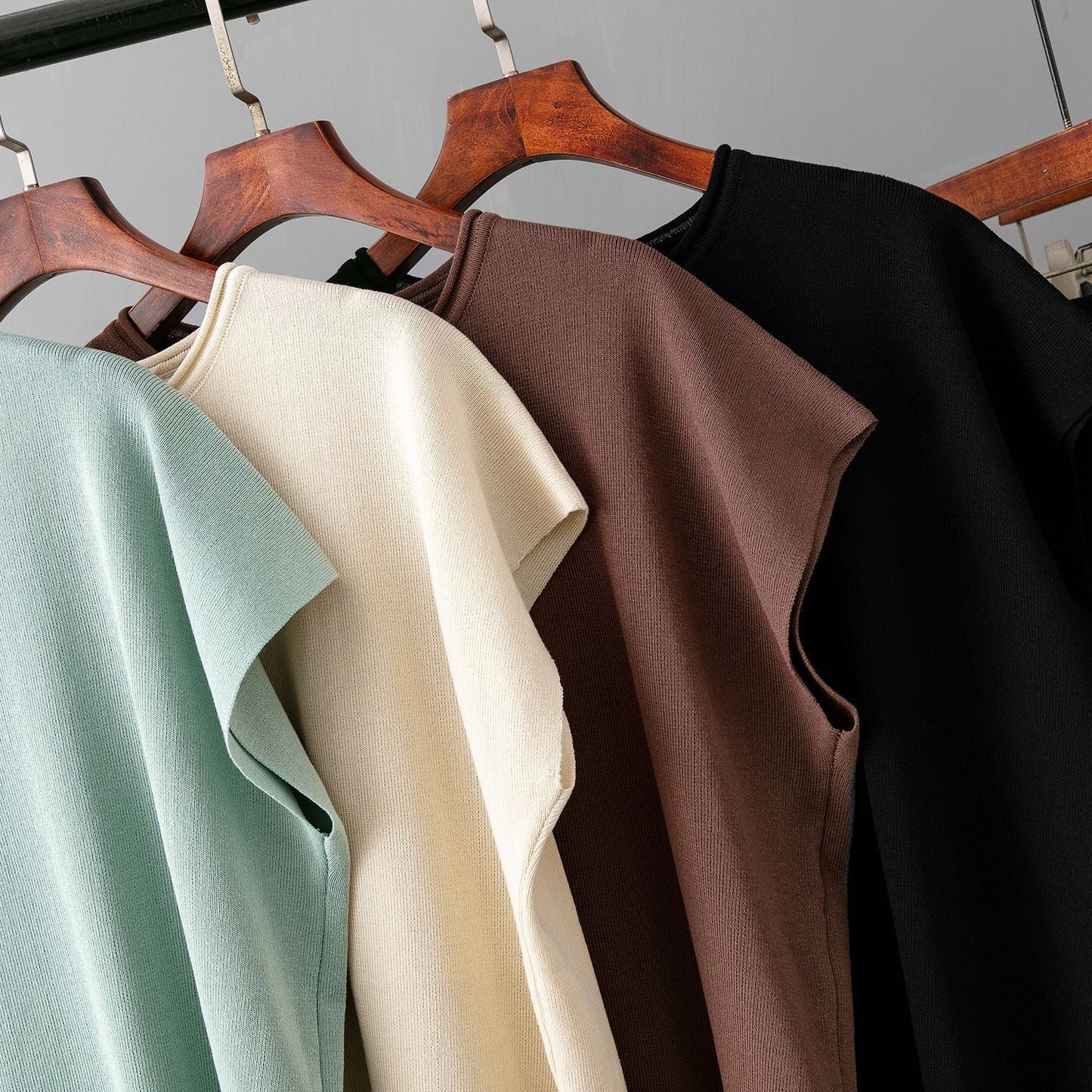 Summer Color Sleeveless Vest Sweater Wide Leg Pants Ice Silk Sets