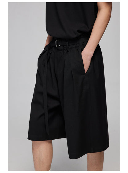 Pleated Bermuda Shorts With Belt