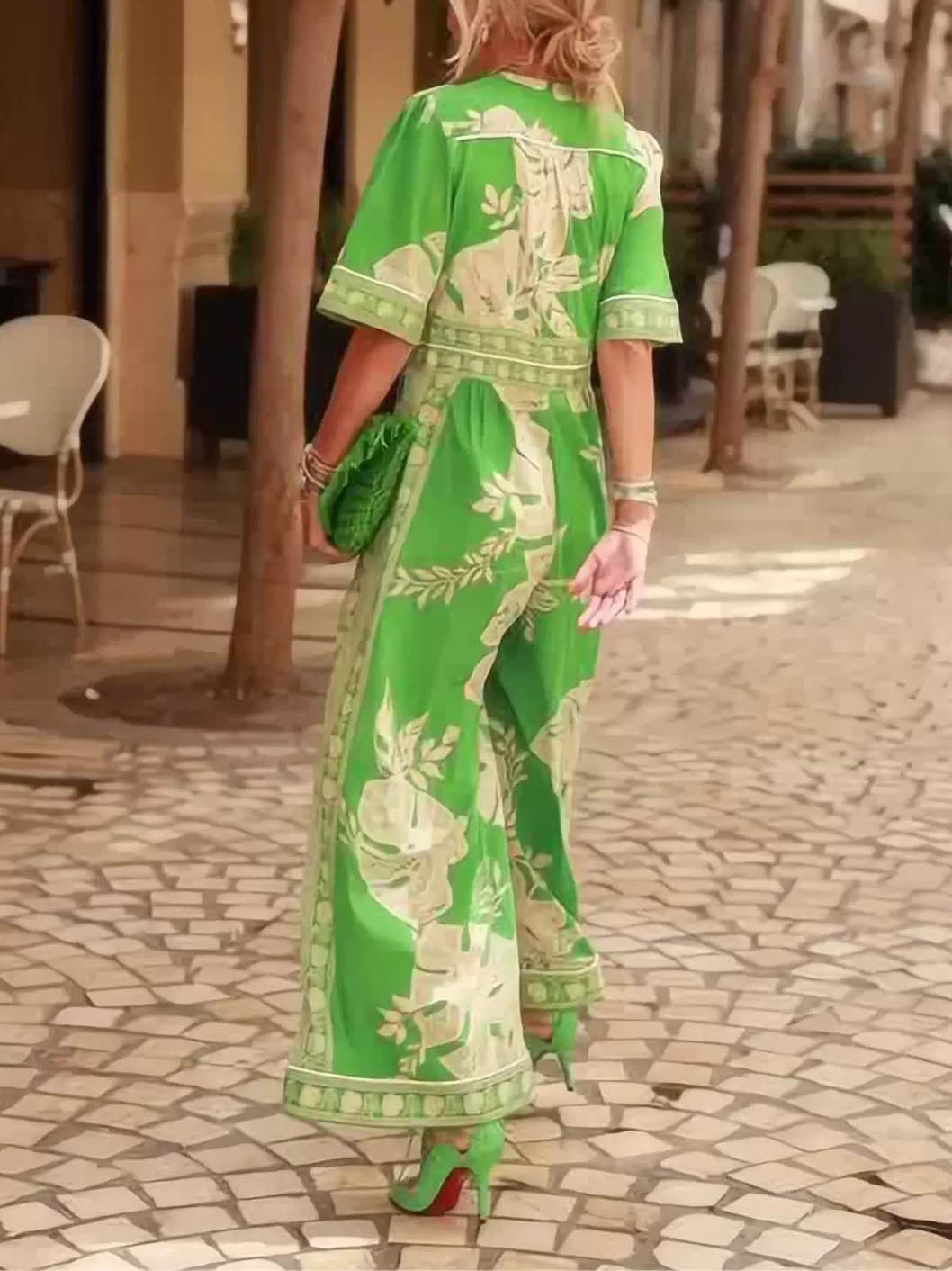 Fresh Holiday Print V-neck Short Sleeve Jumpsuit