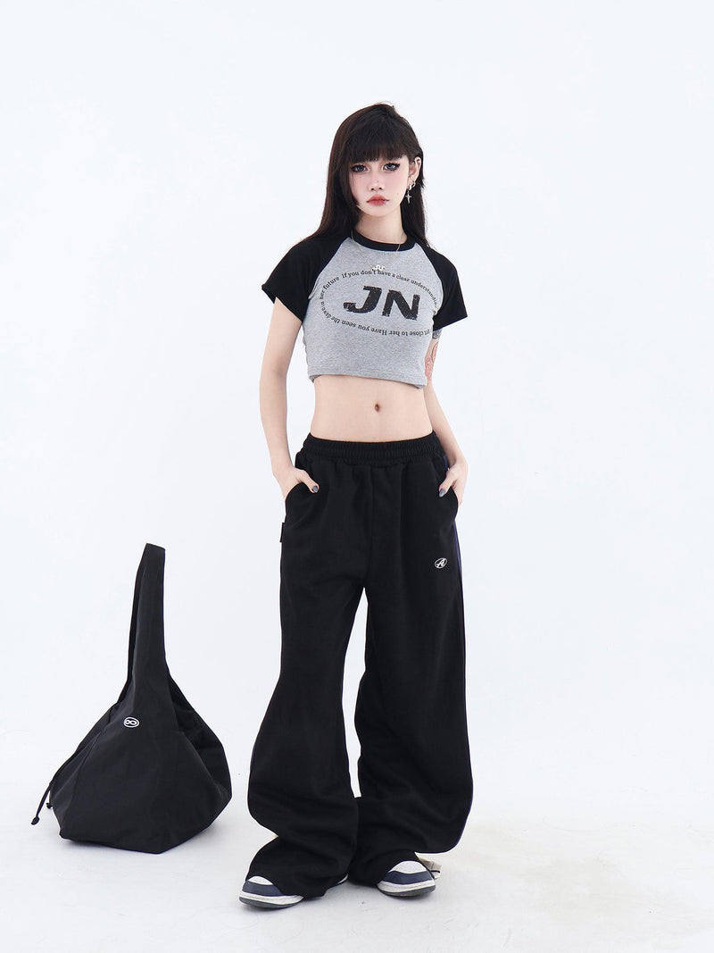 Cropped T-shirt With Logo and Slogan