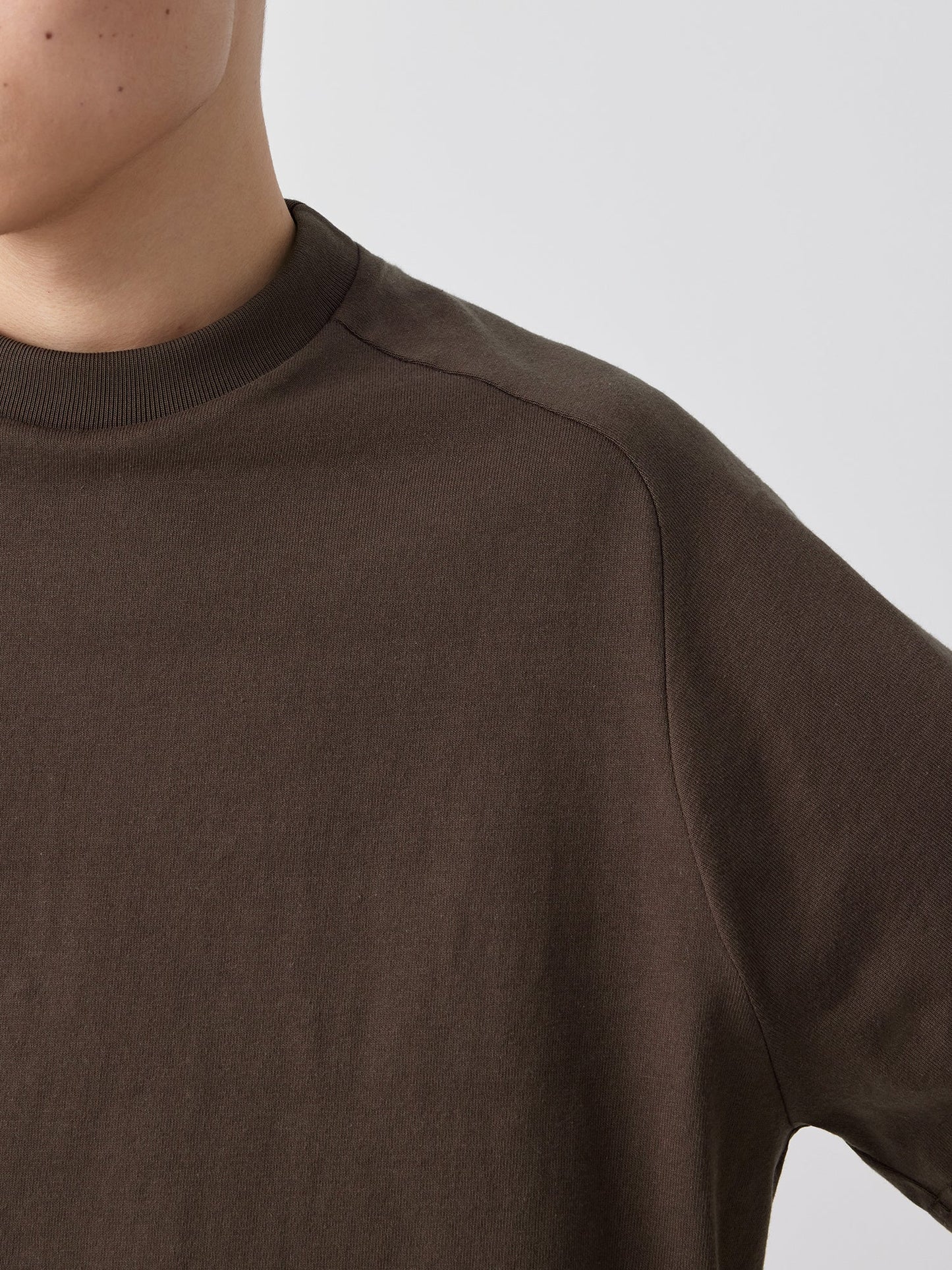 Cropped Fit T-shirt