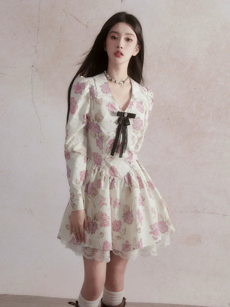 Romantic Lace-trimmed Mini Dress With Bow Detail