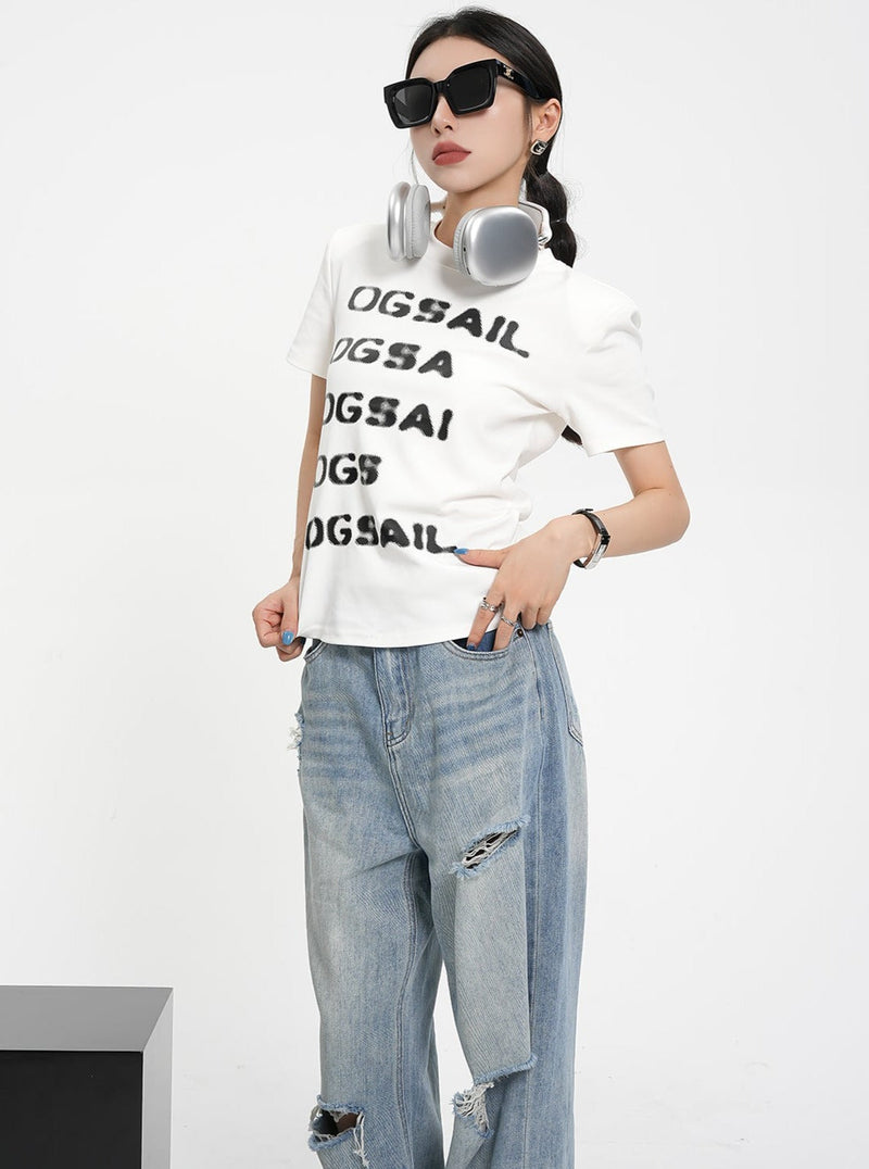 Graphic Logo Tee - Short Sleeve Crew Neck T-shirt