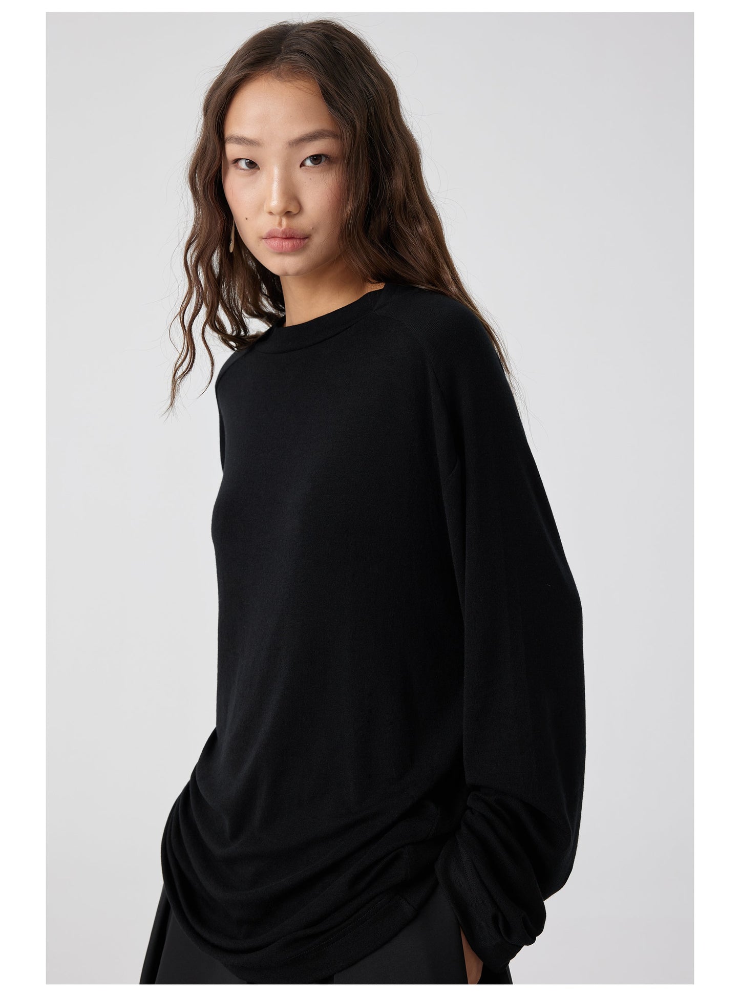 Straight Neck T-shirt