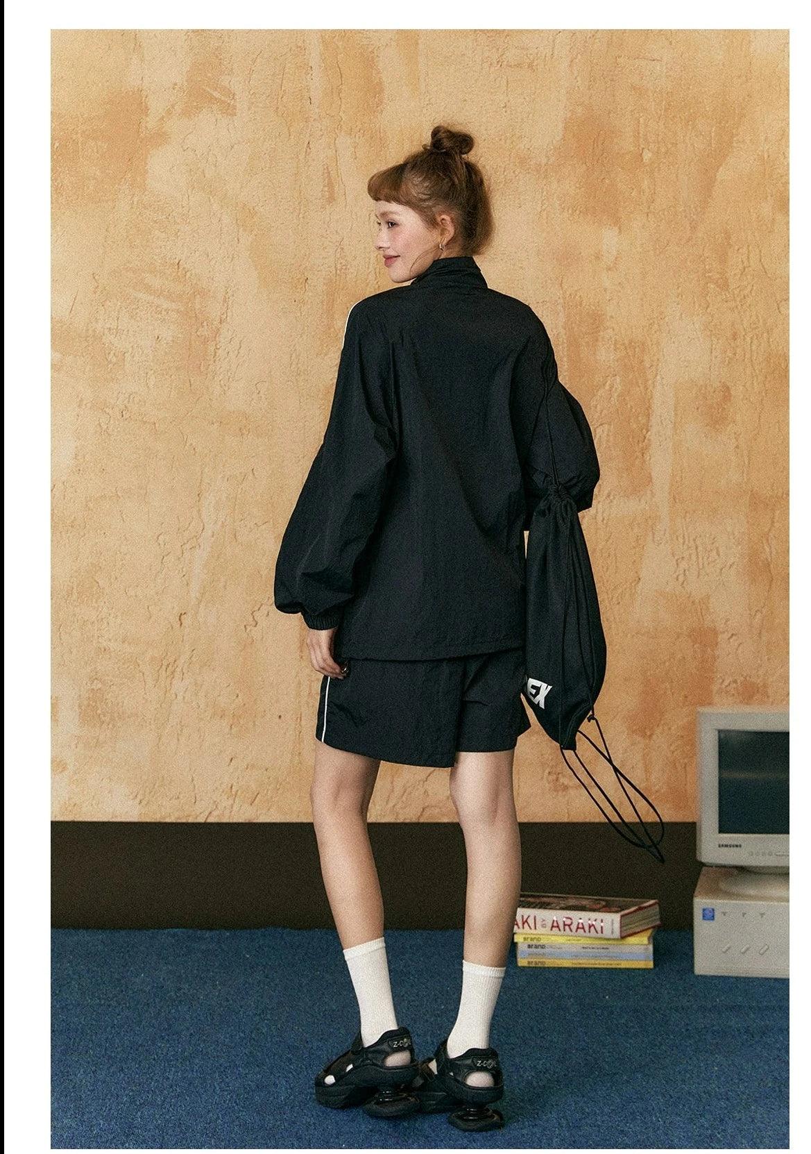 Ezek Two-piece Tracksuit - Lightweight Zip-up Jacket and Shorts Set for Sports and Leisure