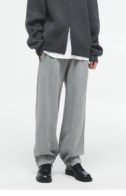 Relaxed Pin-tuck Sweatpants