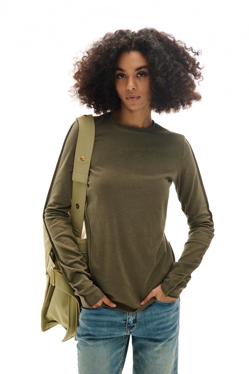 Round Neck Slim Fit Long Sleeve T-shirt