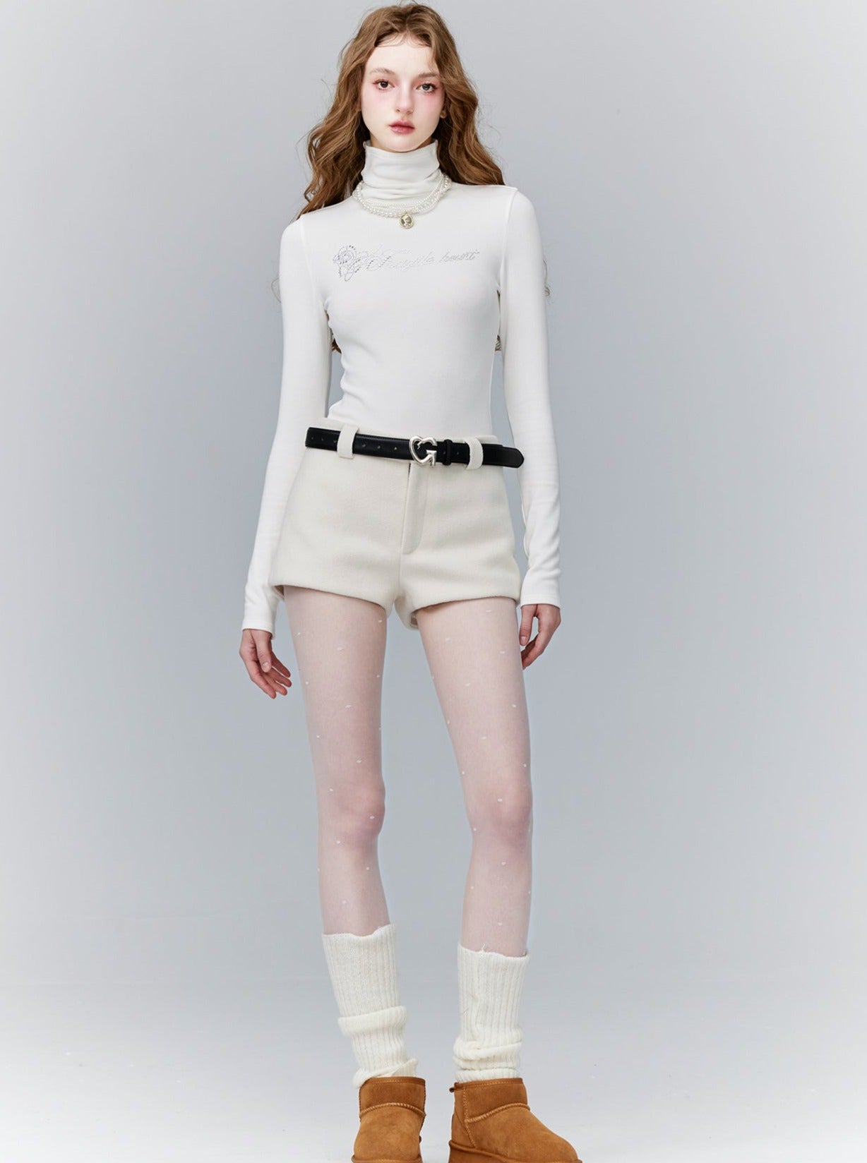 Versatile Tailored Micro Shorts: Sleek Flat-front in Ivory and Black
