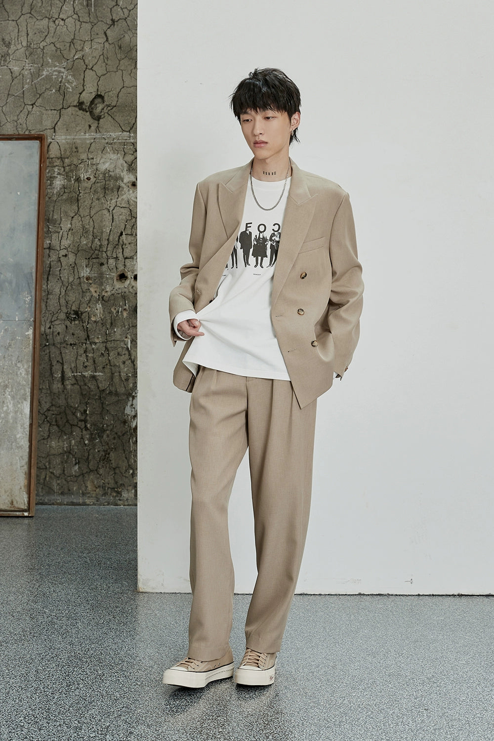 Classic Double-pleated Dress Pants