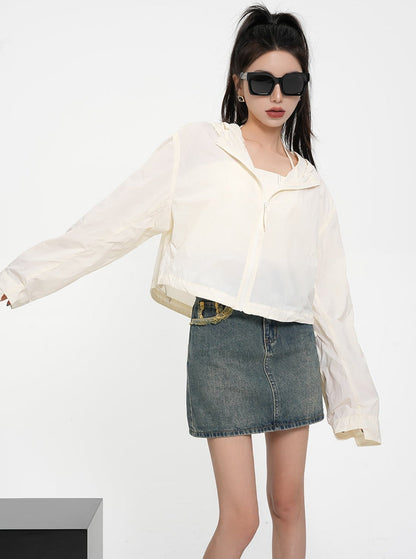 Textured Contrast Duo: Ivory Puff-sleeve Crop Blouse & Black Quilted Bomber Jacket Set