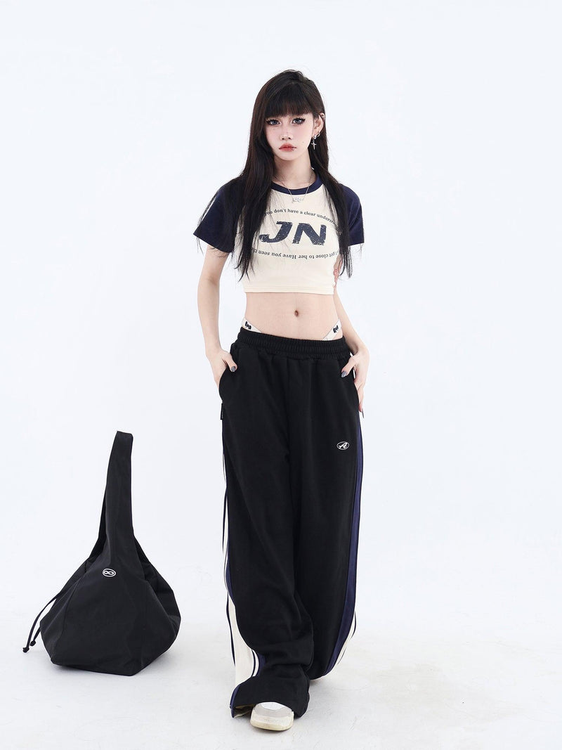 Cropped T-shirt With Logo and Slogan
