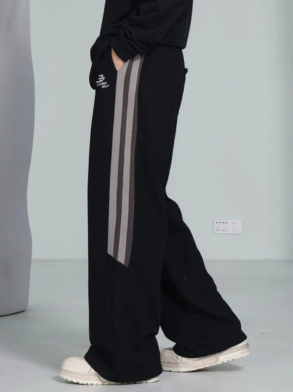 Sweatpants With Bootcut and Stripes