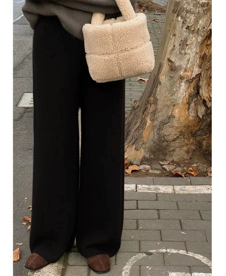 Fiona Cozy Wide-leg Pants