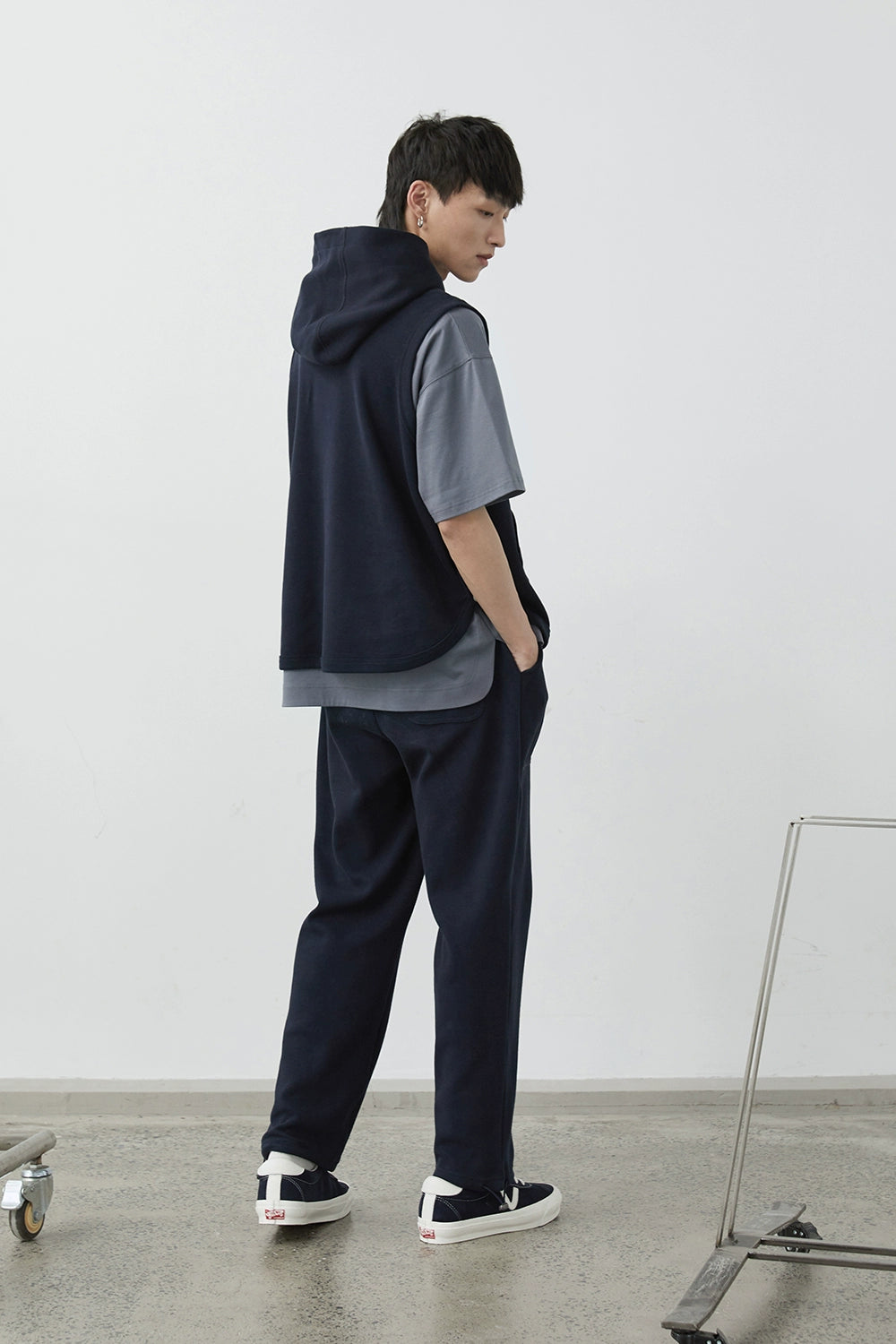Drawstring Wide-leg Athletic Pants