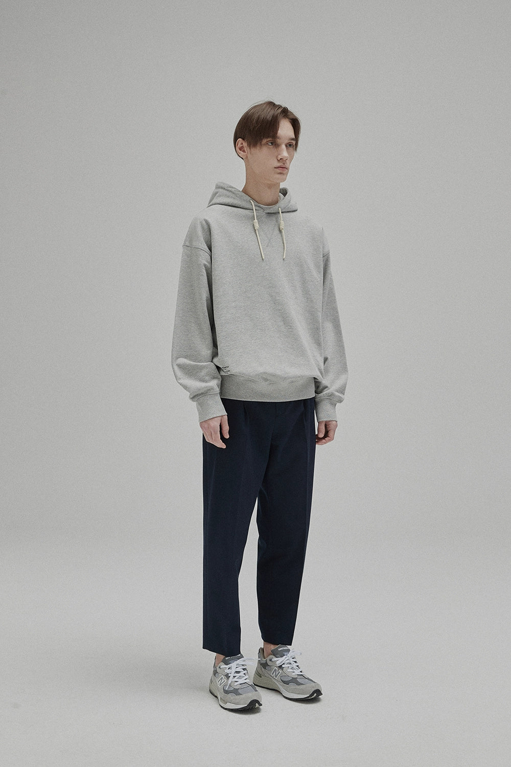 Tapered Comfort Cropped Pants
