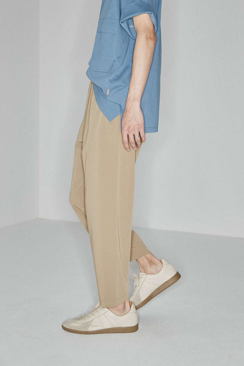 Side Seam-free Elastic Waist Cropped Pants