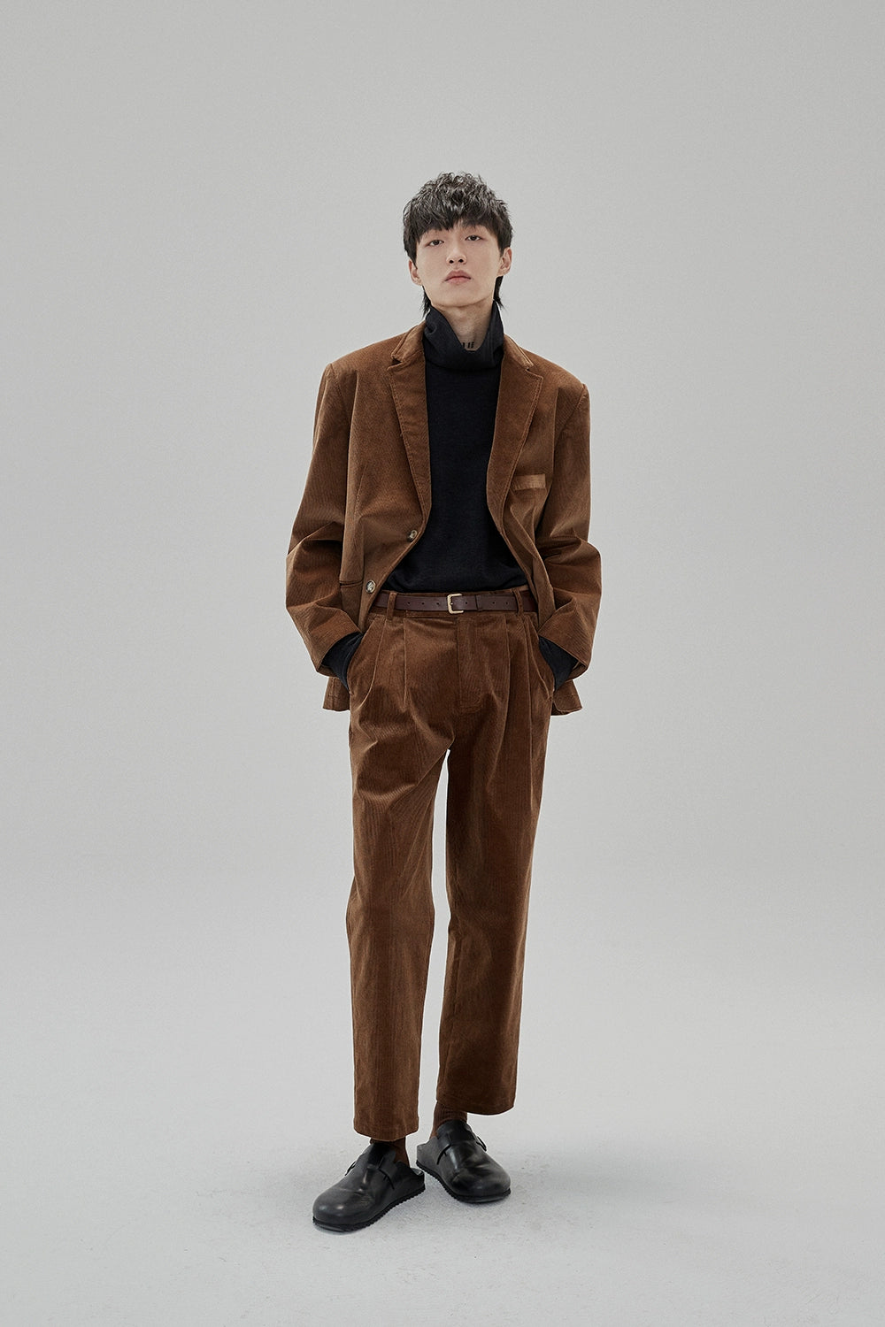 Wide Waist Tab Double-pleated Relaxed Cropped Pants