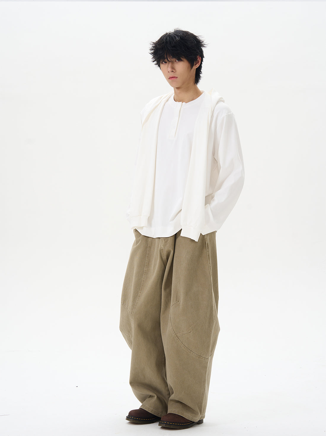 Wide Leg Pleated Dark Denim Pants
