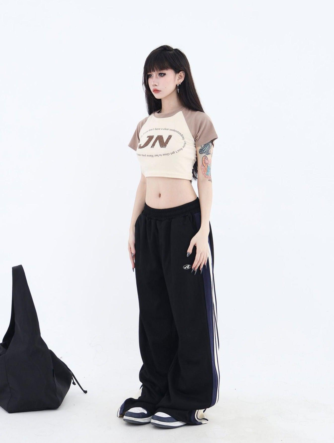 Cropped T-shirt With Logo and Slogan