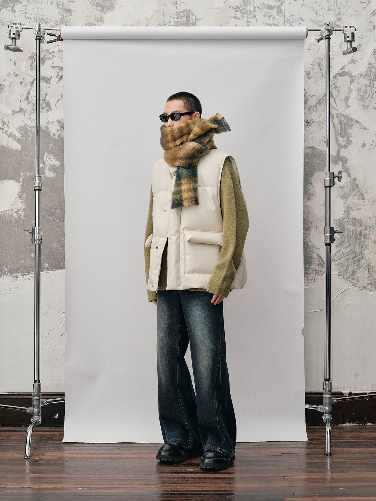 Straight-cut Oversized Crew Neck Sweater