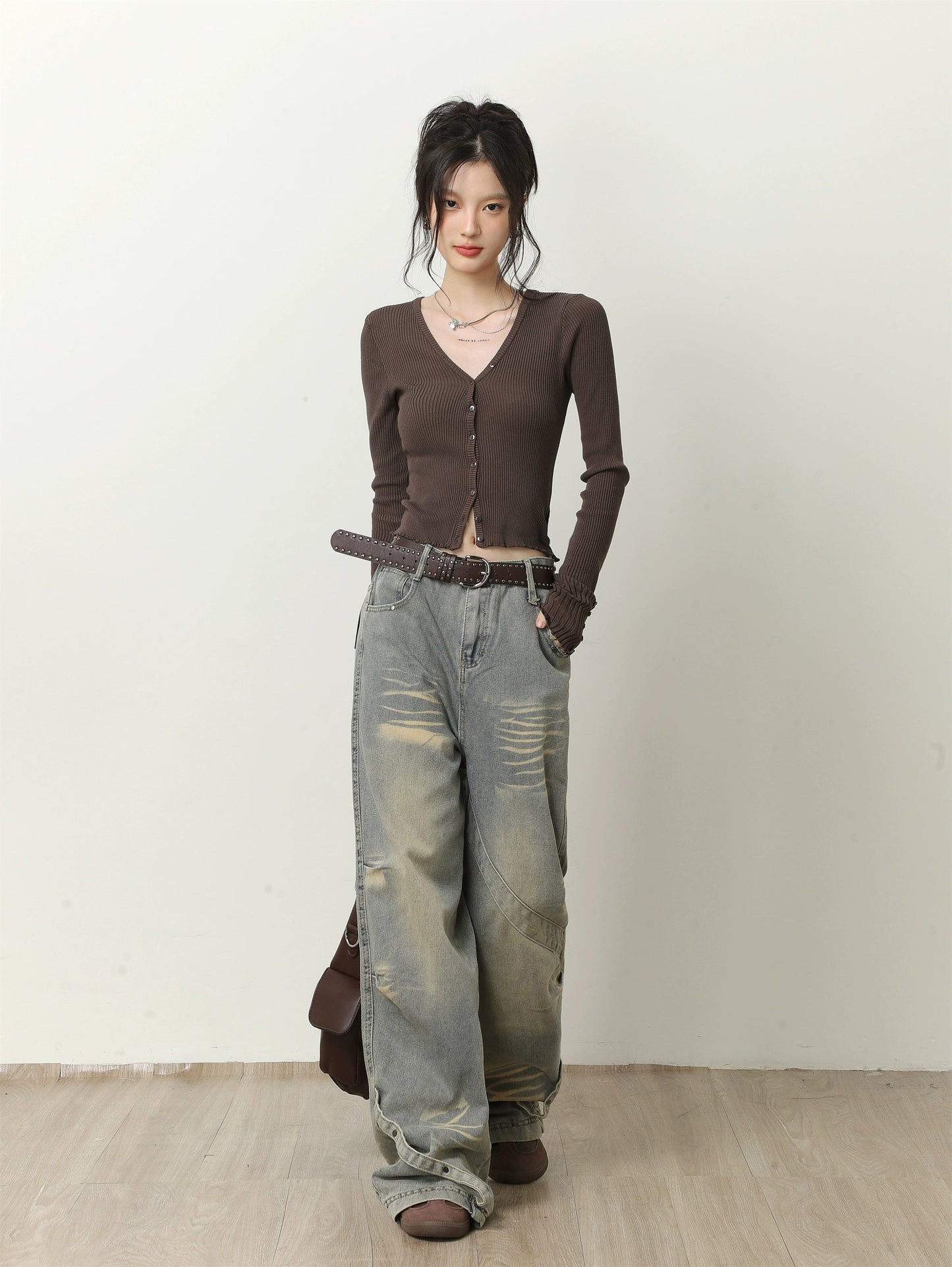 V-neck Long Sleeve Knit Cardigan