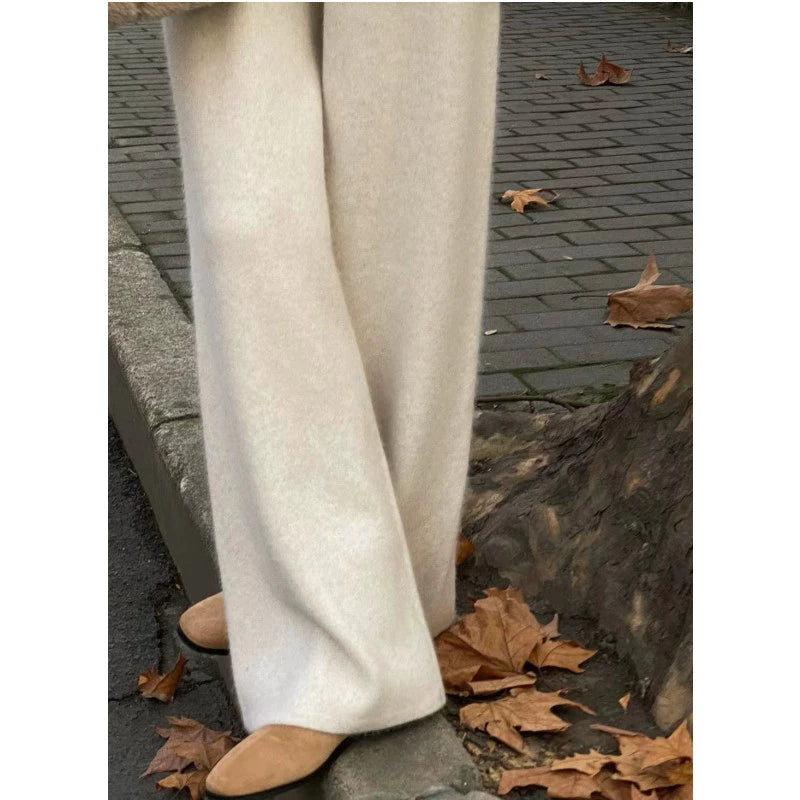 Fiona Cozy Wide-leg Pants