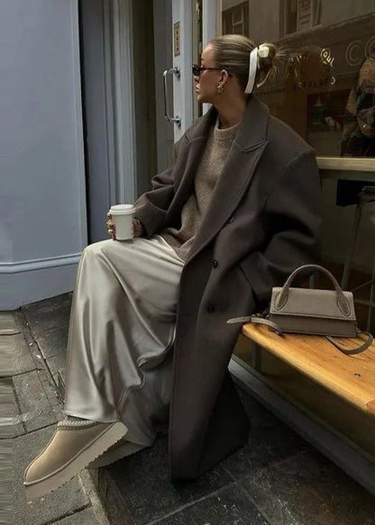 Victoria - Double-breasted Wool Overcoat