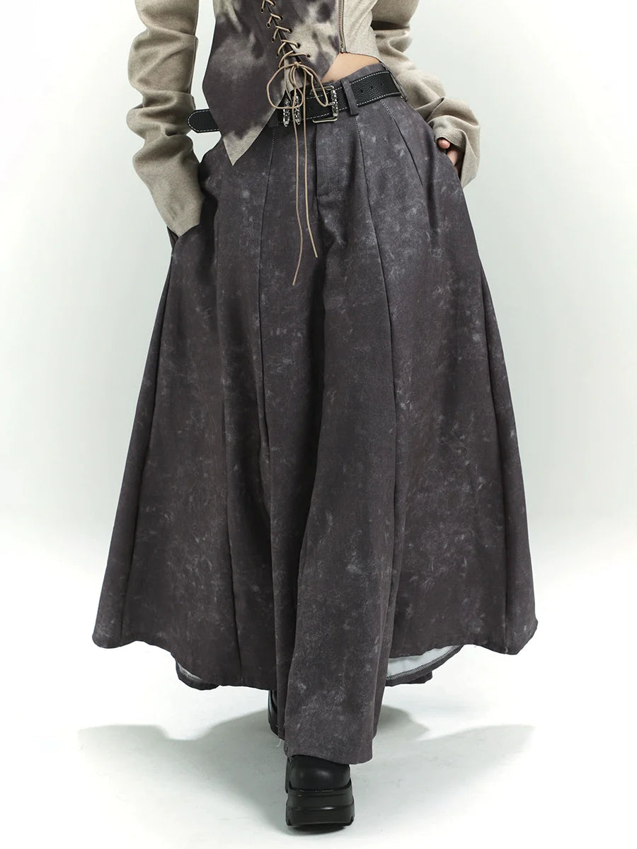 Mopping Gray Skirt