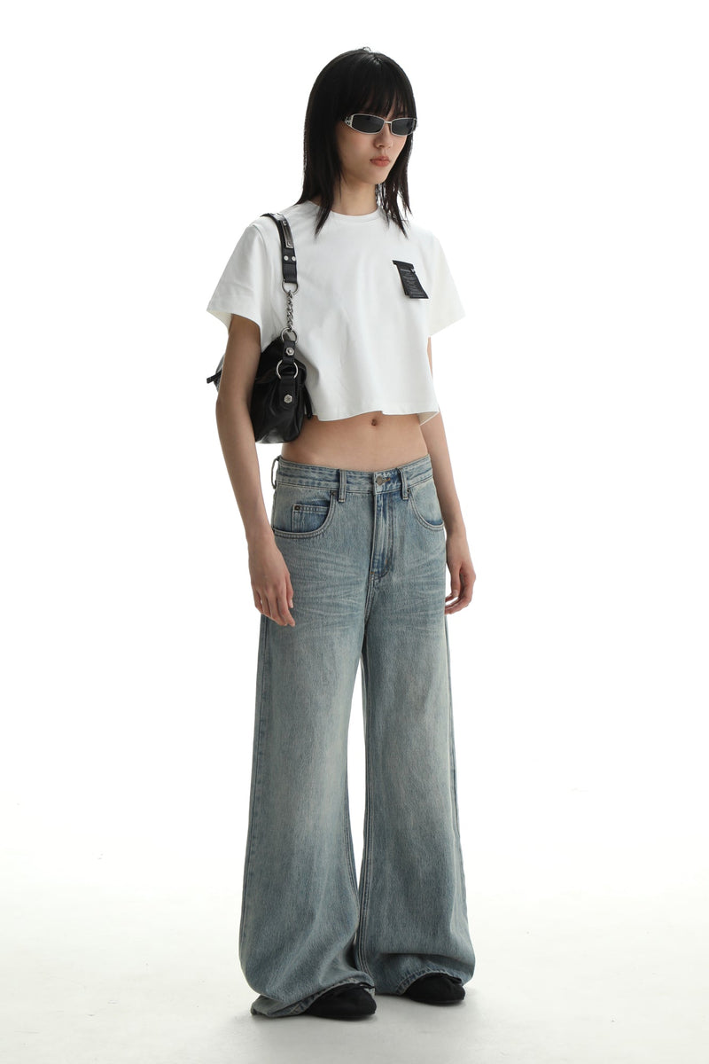 Regular & Cropped T-shirt With Washed Signs Graphic