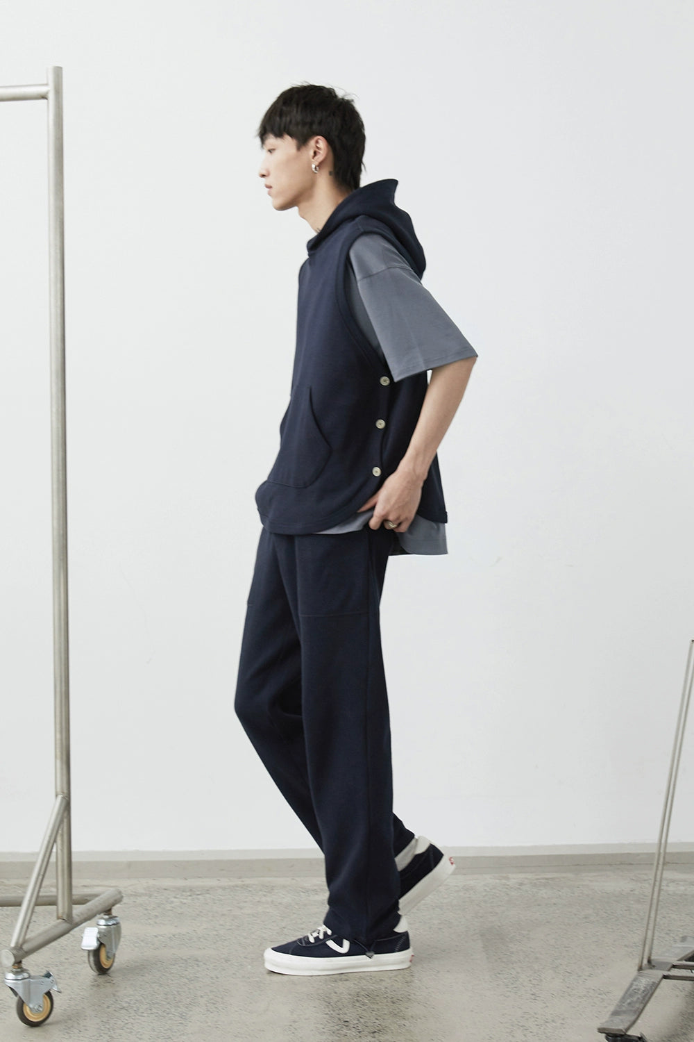 Drawstring Wide-leg Athletic Pants