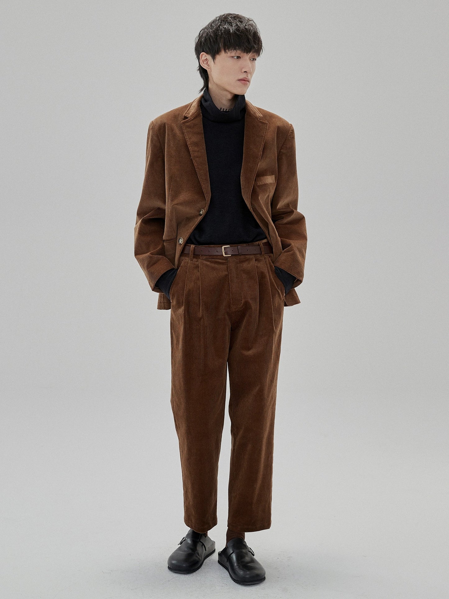 Wide Waist Tab Double-pleated Relaxed Cropped Pants