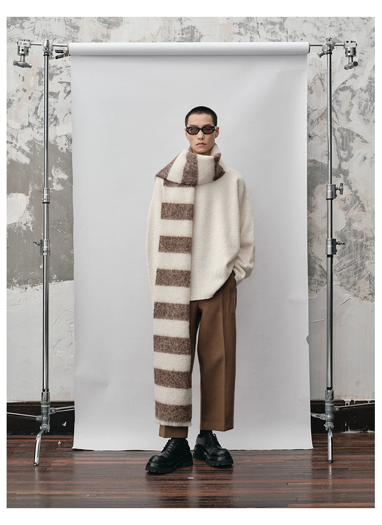 Straight-cut Oversized Crew Neck Sweater