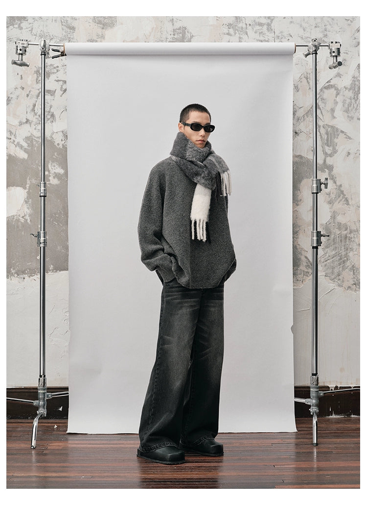 Straight-cut Oversized Crew Neck Sweater