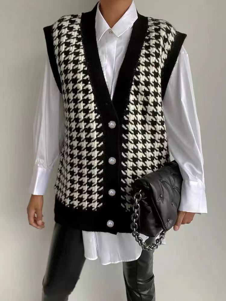 Elegantly Designed Garment