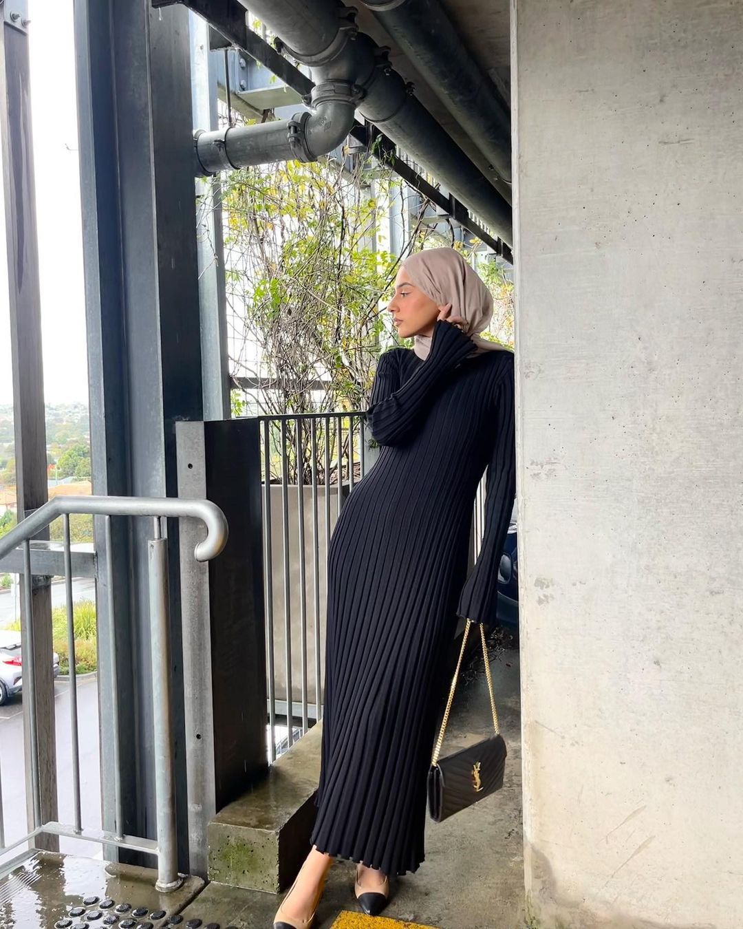 Autumn Winter Knitted Dress Waist Tight Round Neck Big Pit Stripe Slimming Knitted Maxi Dress