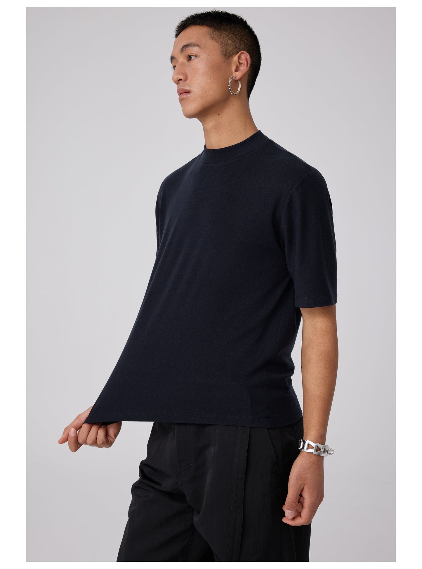 Wool Slim-fit Turtleneck T-shirt