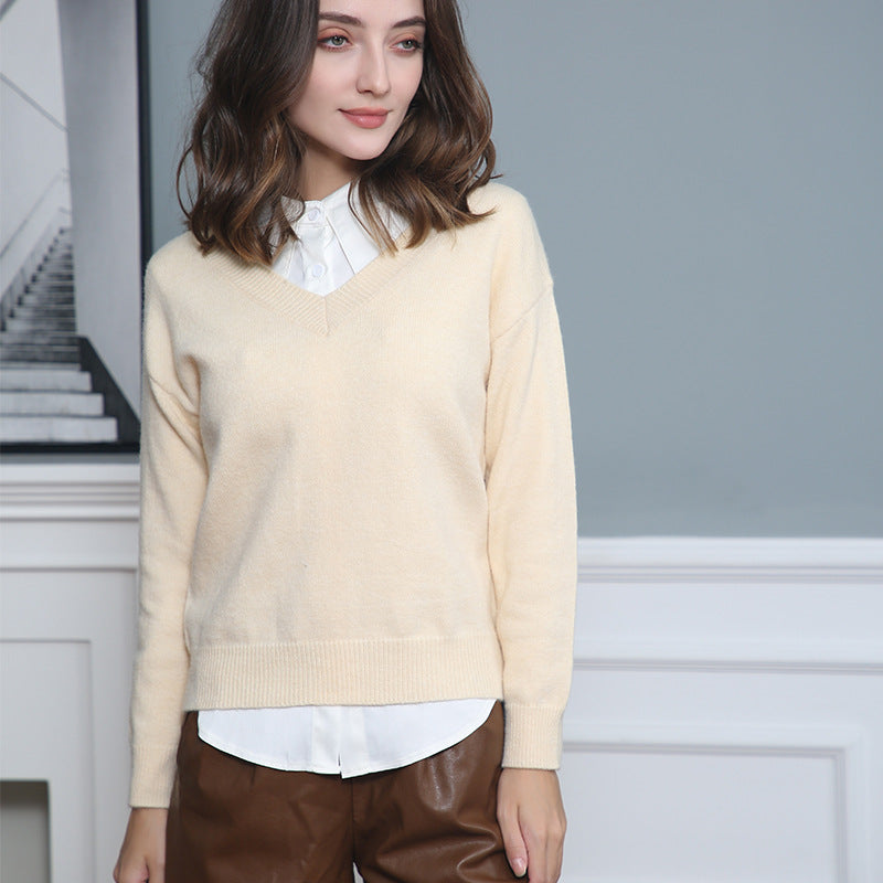 Timeless Vintage Style Pullover