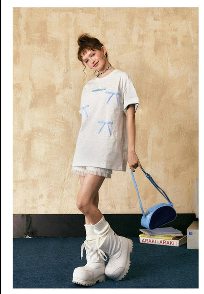 Ezek Neplaura Bow Print Oversized T-shirt - Graphic Tee
