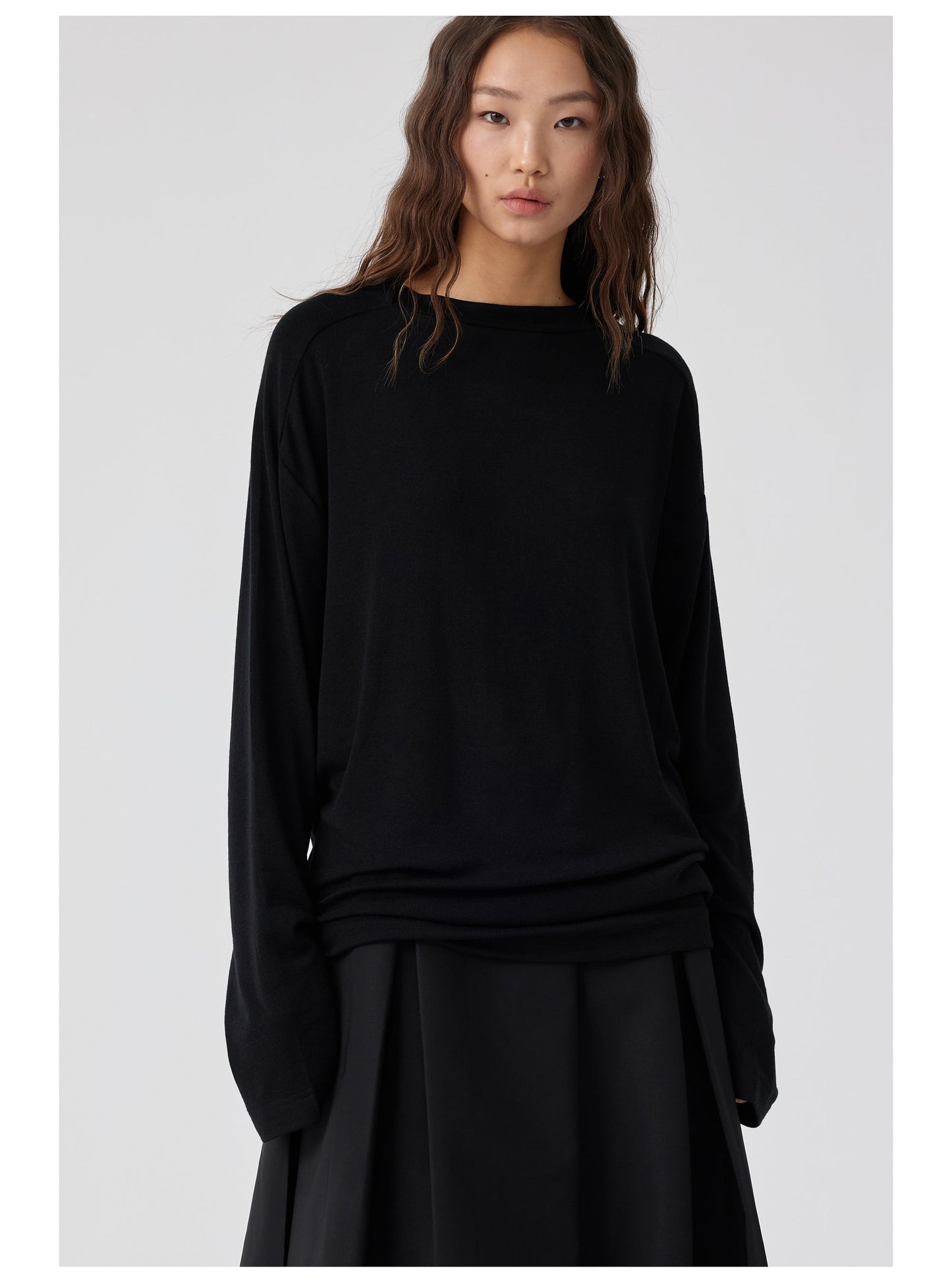 Straight Neck T-shirt