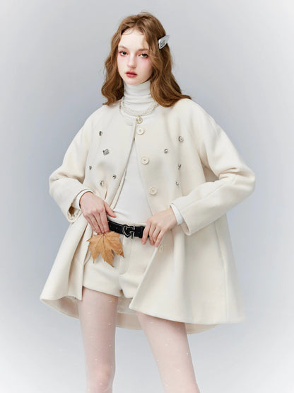 Versatile Tailored Micro Shorts: Sleek Flat-front in Ivory and Black