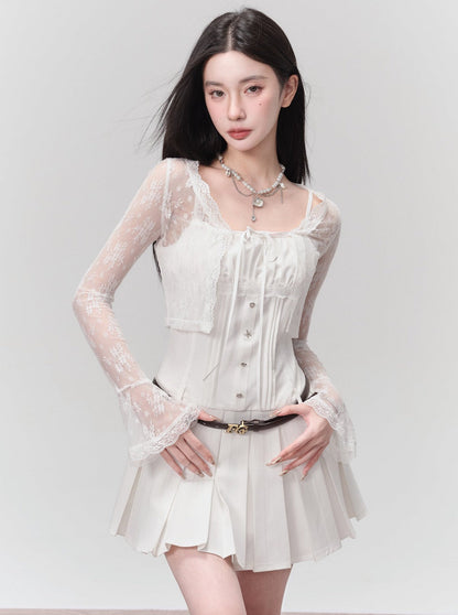 Romantic Lace Bolero With Bell Sleeves: Cropped Cardigan in White and Black