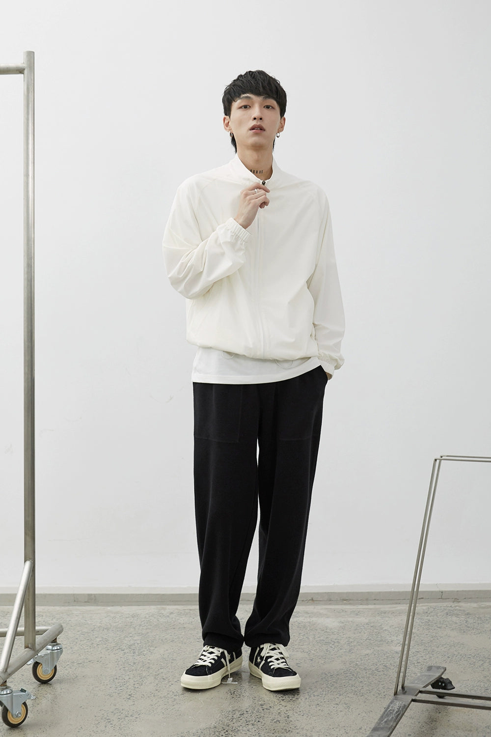 Drawstring Wide-leg Athletic Pants